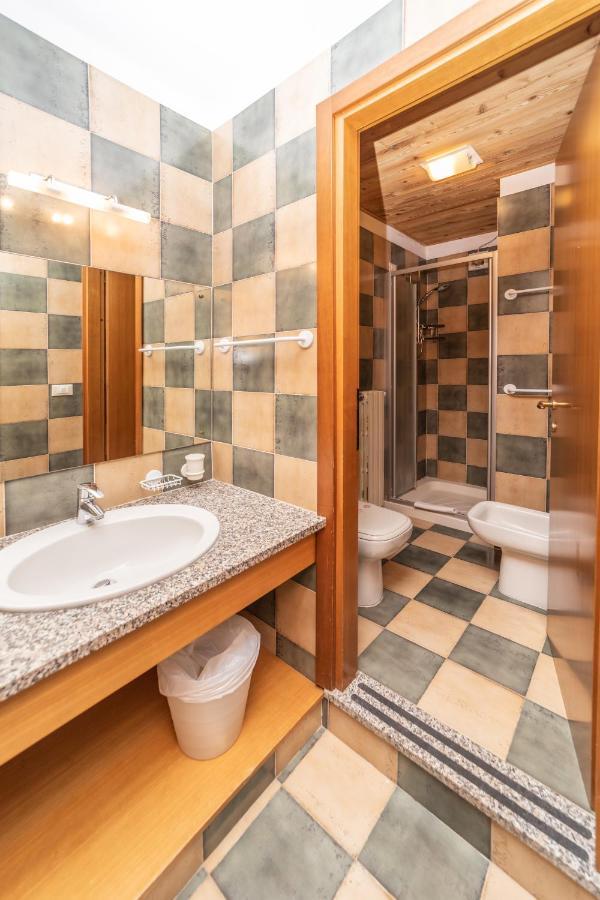 Hotel Gran Baita Sauze D'Oulx Ngoại thất bức ảnh