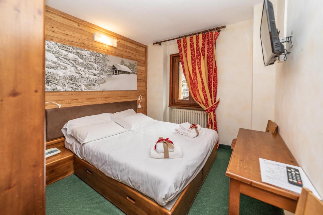 Hotel Gran Baita Sauze D'Oulx Ngoại thất bức ảnh
